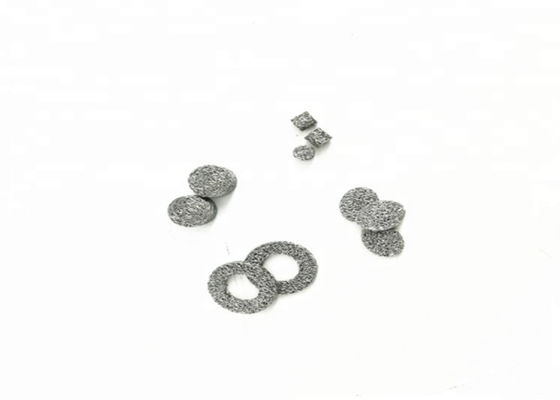 रासायनिक उद्योग 0.11 मिमी व्यास और SUS304 सामग्री के साथ बुना तार जाल फिल्टर