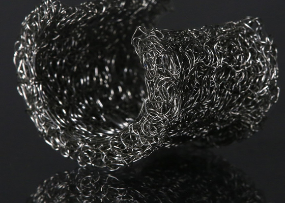 ऑटोमोबाइल के लिए उच्च स्तरीय धातु दीया 25 मिमी संपीड़ित बुना हुआ तार मेष